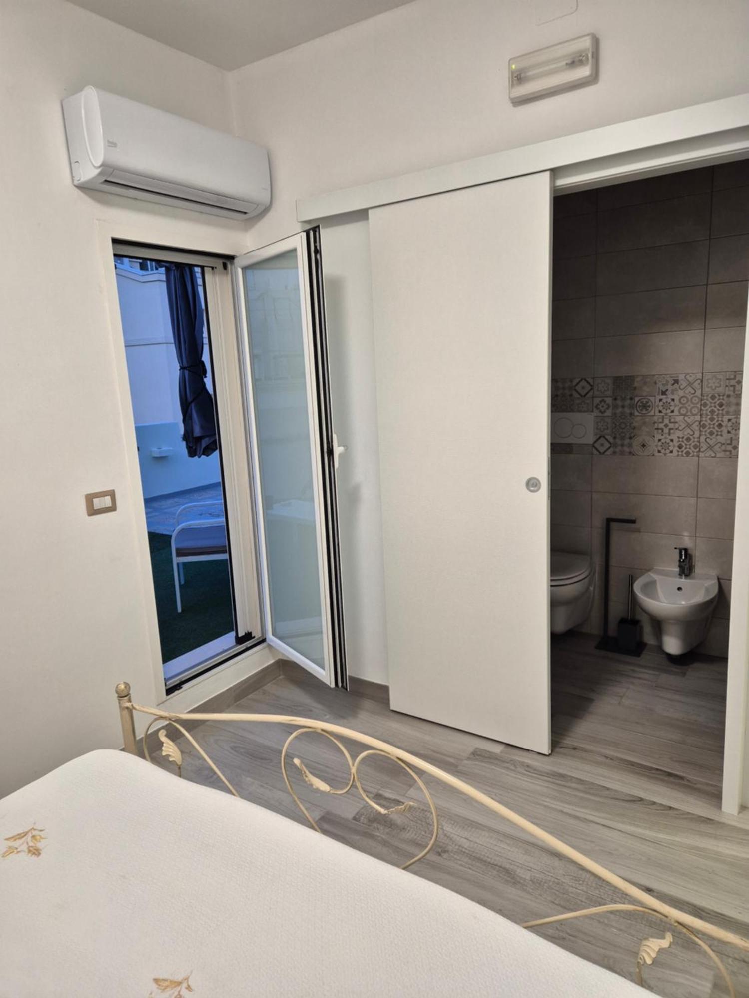 モノーポリ La Terrazza Di Rosalba Bed & Breakfast エクステリア 写真